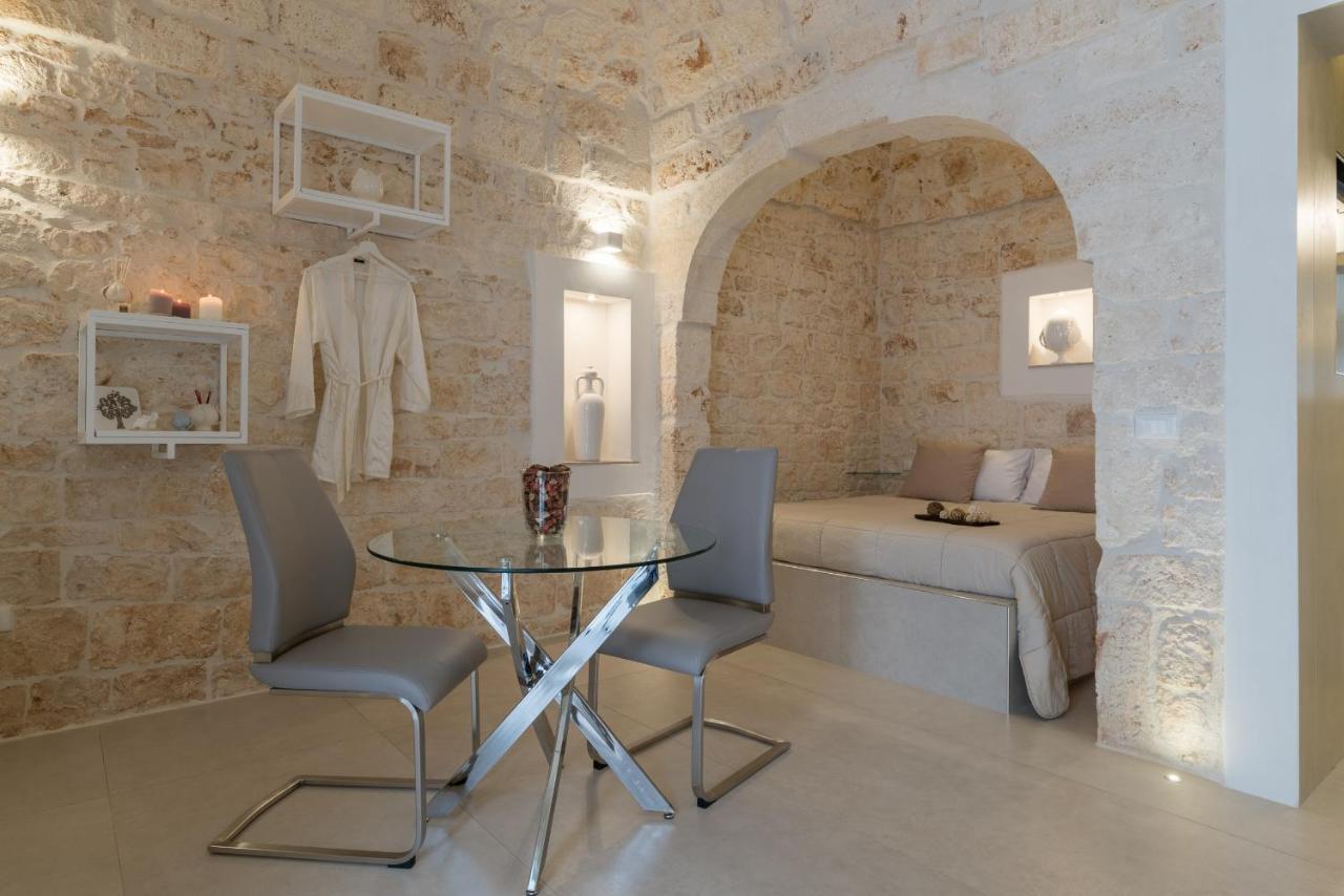 Pregiata Suite 25 Ostuni Exterior photo